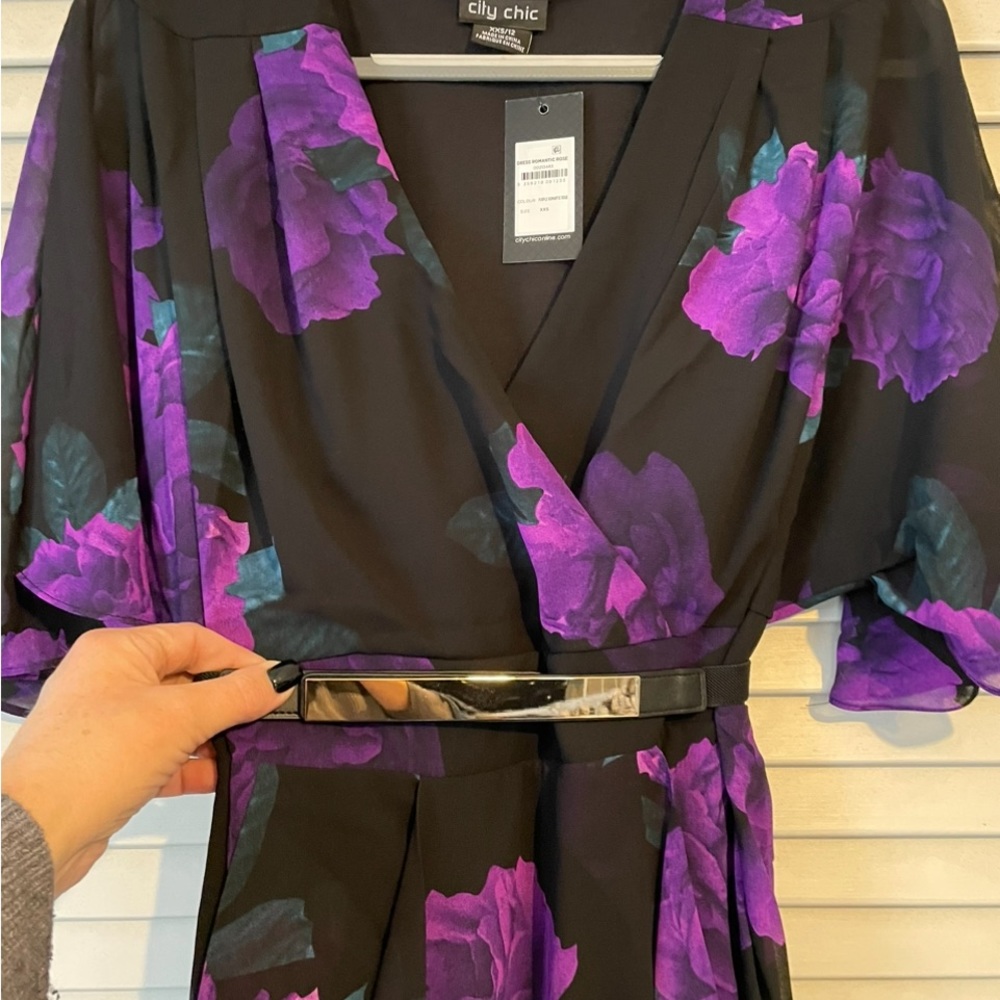 City Chic BNWT size XXS which is a size 12.